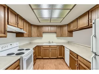 Photo #3: 2227937 Listing