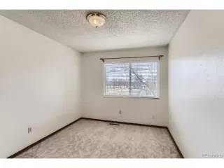 Photo #6: 2227937 Listing