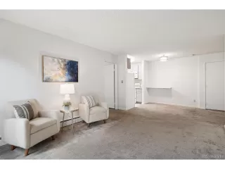 Photo #4: 2233635 Listing