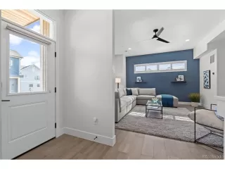 Photo #4: 2241305 Listing