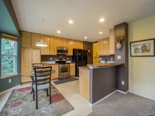 Photo #6: 2245457 Listing