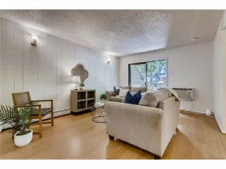 Photo #3: 2256897 Listing 