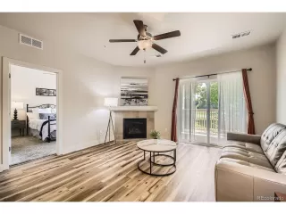 Photo #2: 2282907 Listing