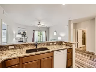 Photo #5: 2282907 Listing