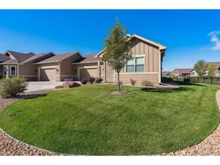 Photo #1: 2291541 Listing