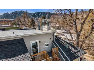 Photo #1: 2292697 Listing