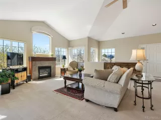 Photo #6: 2294866 Listing