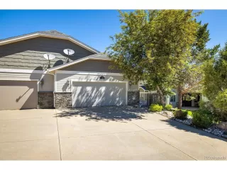 Photo #2: 2303773 Listing