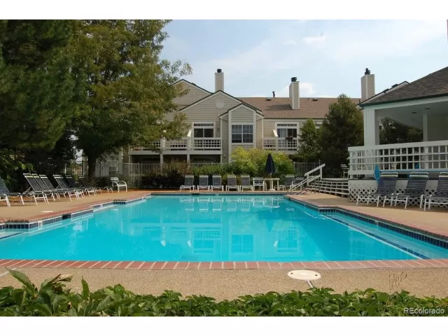 MLS: 2313088 Condo For Sale