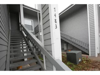 Photo #1: 2313088 Listing 