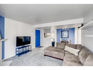 Photo #2: 2322439 Listing