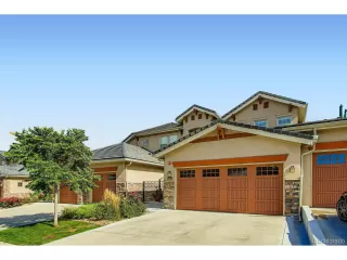 Photo #1: 2325154 Listing