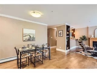 Photo #4: 2333238 Listing 