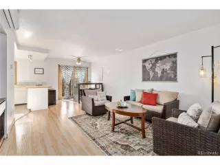 Photo #1: 2341942 Listing