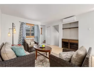 Photo #2: 2341942 Listing