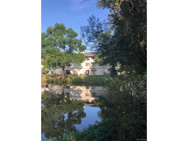 MLS: 2344215 Condo For Sale