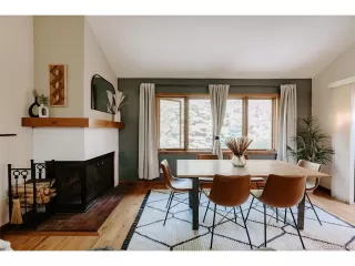 Photo #5: 2348005 Listing