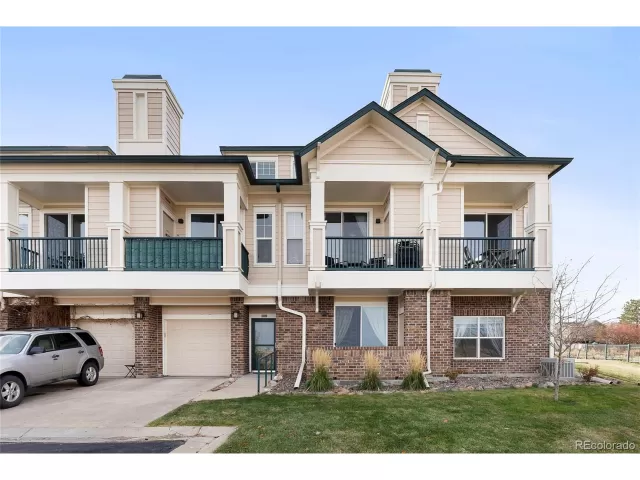 MLS: 2359752 Condo For Sale