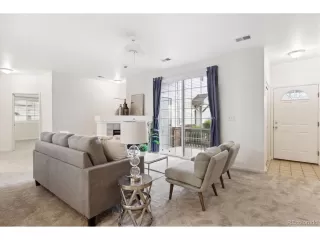 Photo #2: 2363097 Listing