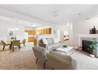 Photo #5: 2363097 Listing