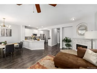 Photo #6: 2372859 Listing