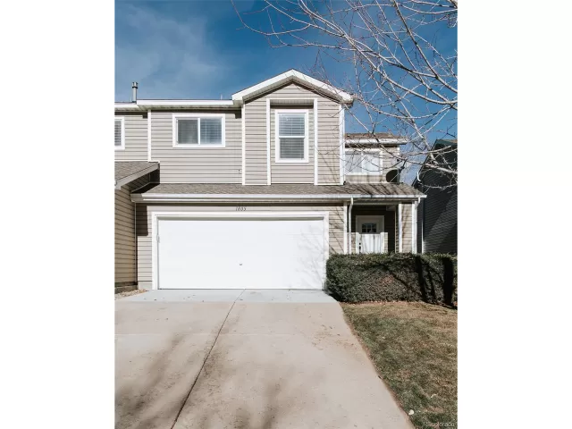 MLS: 2373501 Condo For Sale