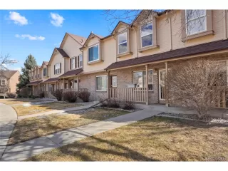 Photo #2: 2387457 Listing