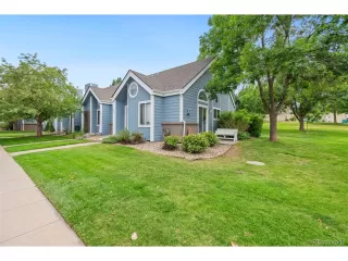 Photo #1: 2389834 Listing