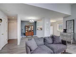 Photo #4: 2391983 Listing 