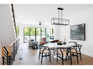 Photo #5: 2414412 Listing