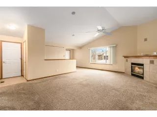 Photo #3: 2414950 Listing