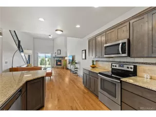 Photo #3: 2423463 Listing