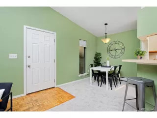 Photo #5: 2431495 Listing 