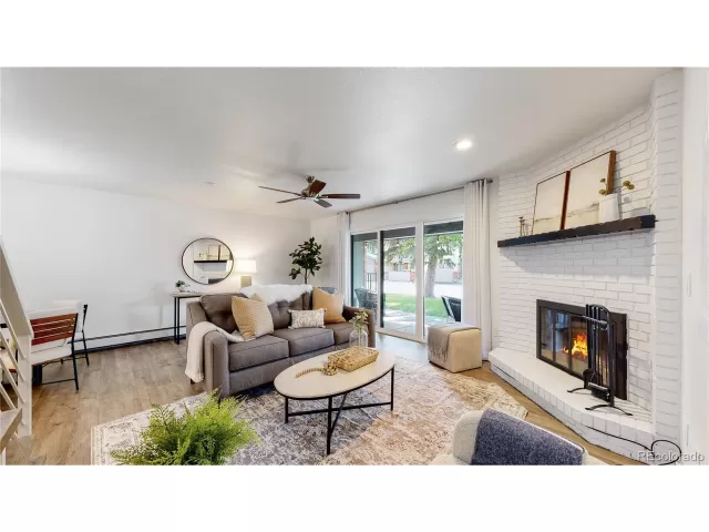 MLS: 2445683 Condo For Sale