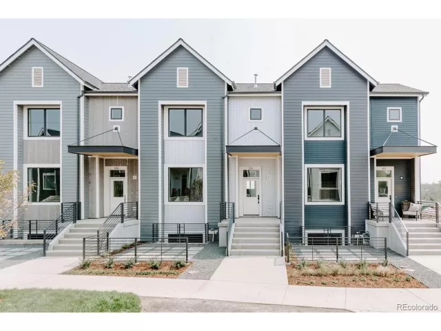 MLS: 2449684 Condo For Sale