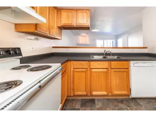 Photo #3: 2450241 Listing