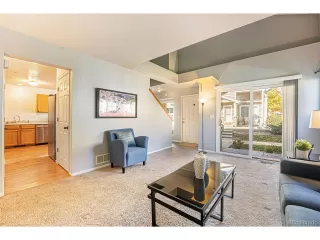 Photo #4: 2453581 Listing