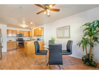 Photo #5: 2453581 Listing