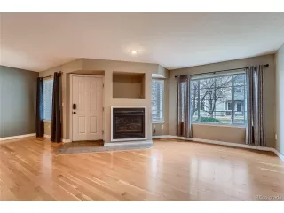 Photo #3: 2455112 Listing