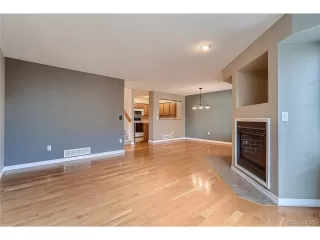 Photo #4: 2455112 Listing