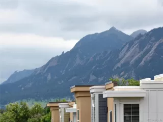 Photo #2: 2461238 Listing 