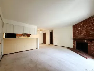 Photo #4: 2461385 Listing