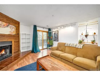 Photo #4: 2462668 Listing