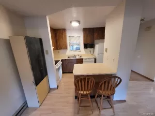 Photo #3: 2464250 Listing