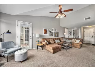 Photo #2: 2466373 Listing