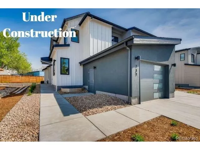 MLS: 2468178 Condo For Sale