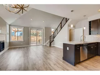 Photo #1: 2468178 Listing