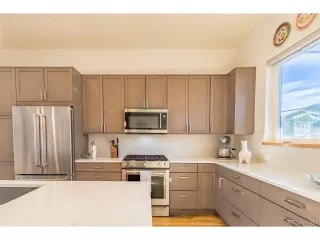 Photo #5: 2474629 Listing 