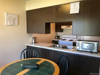 Photo #3: 2491563 Listing