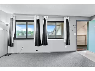 Photo #5: 2492241 Listing